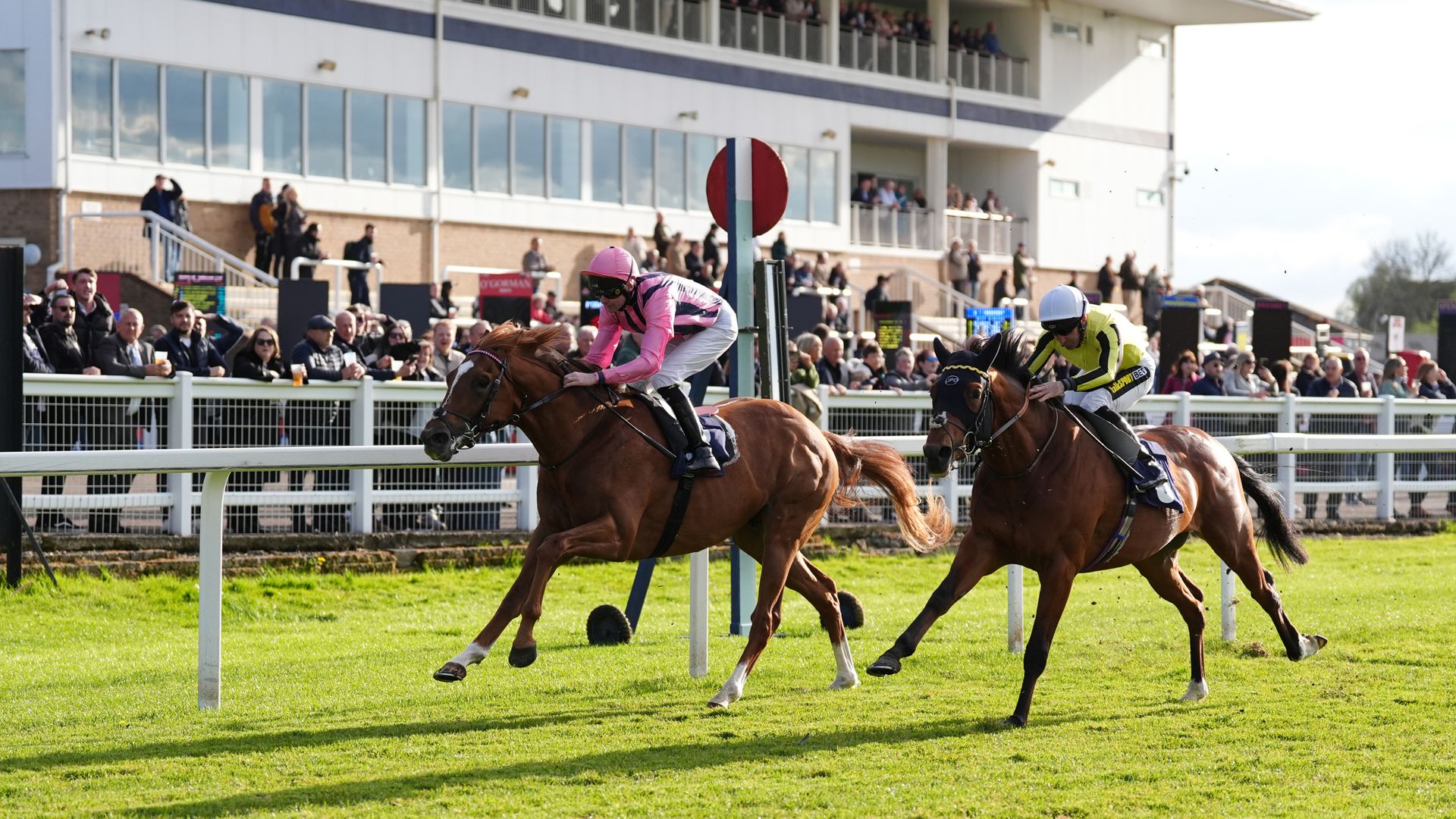 Kalokalo and Cristo clash at Windsor
 | beritakitanih