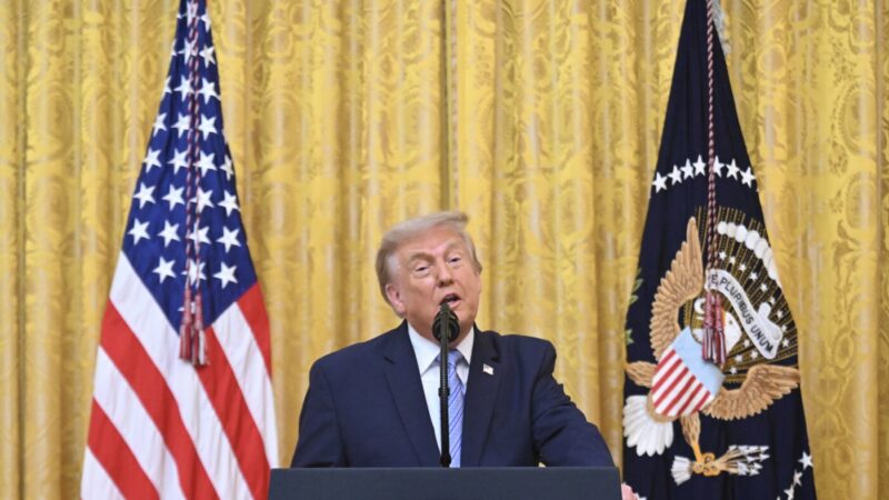 Kesimpulan dari pidato Trump pada jam tayang utama. Dan, setidaknya 2 orang tewas dalam banjir besar di Texas
 | beritakitanih