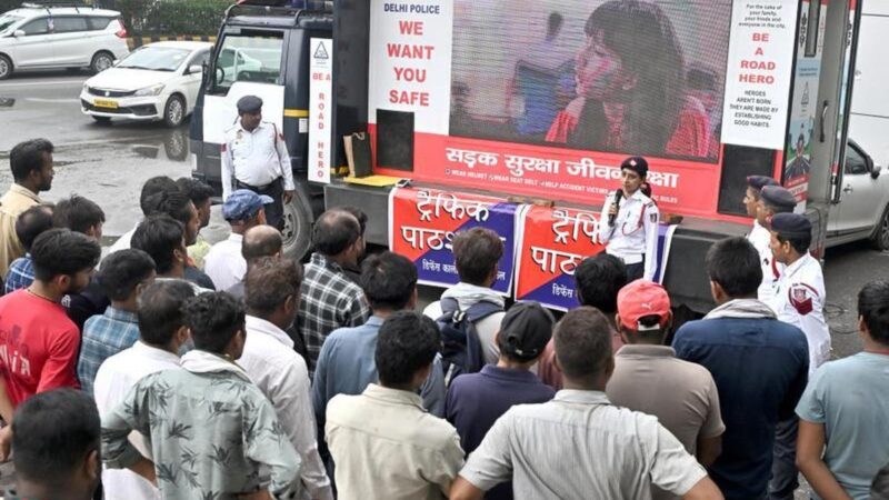 Kini, pelajaran keselamatan jalan raya menanti para pelanggar lalu lintas di Delhi
 | beritakitanih